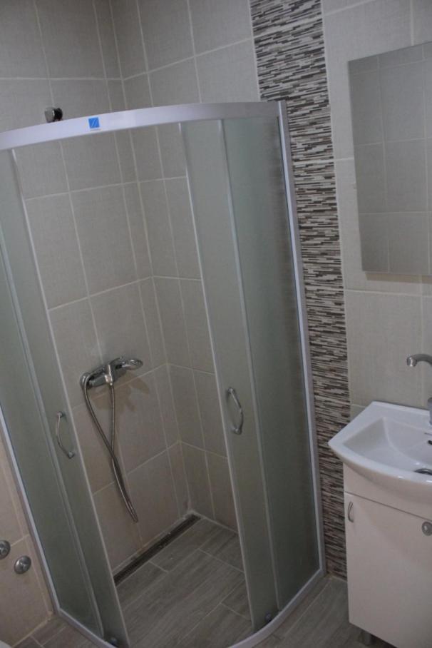 Apartmani Maja 兹雷尼亚宁 外观 照片